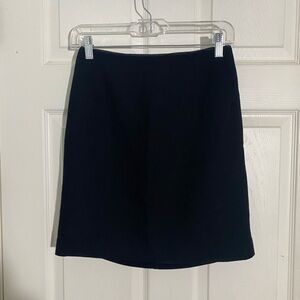 Gap black dressy skirt